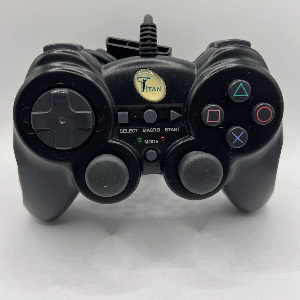 Titan Playstation 1 & 2 Advanced Wired Black Controller PS1 PS2 Tested & Working